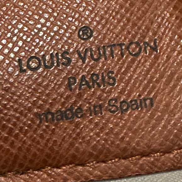 Louis Vuitton Men’s Bifold Wallet Brown Monogram Canvas Logo Accents - Picture 9 of 14